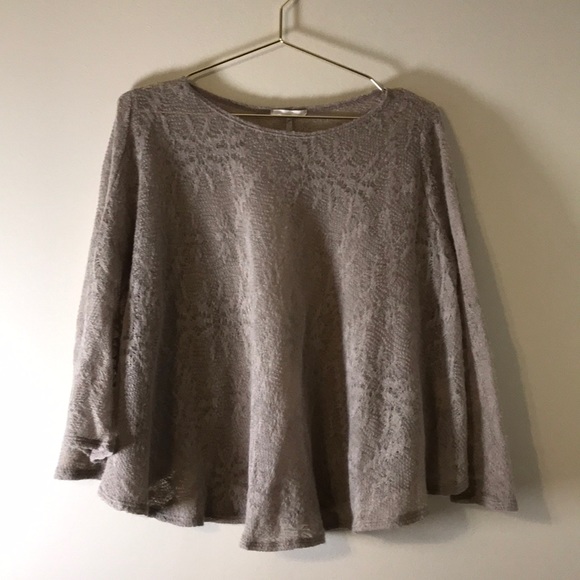 Crewneck - Picture 2 of 5